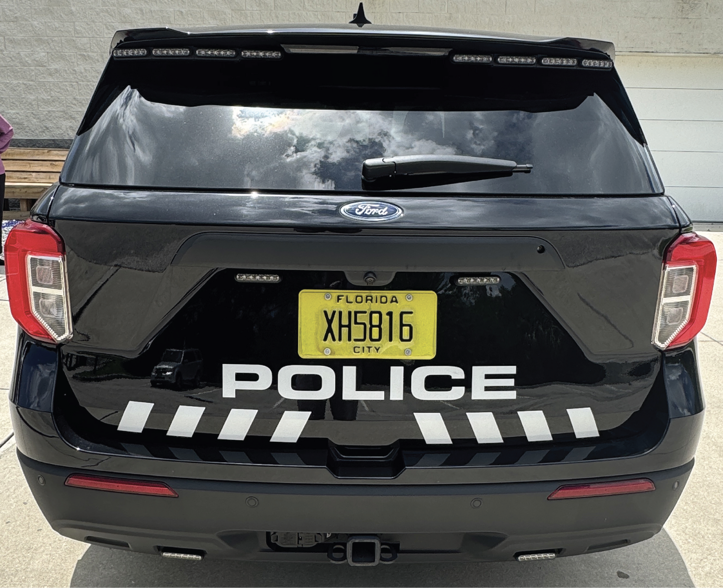 WMPD Partol car Rear (POLICE & Square Graphics)