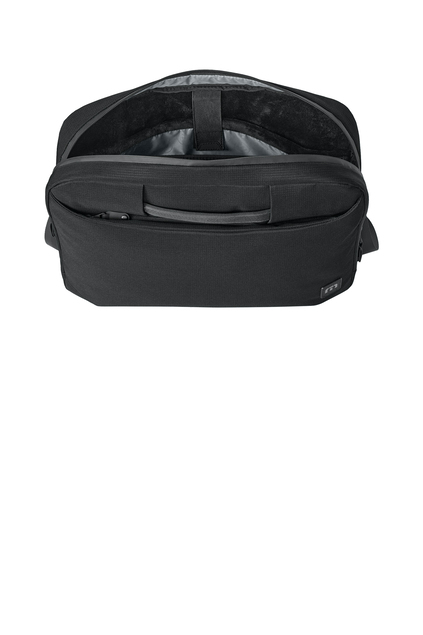 TMB500  TravisMathew Lateral Brief