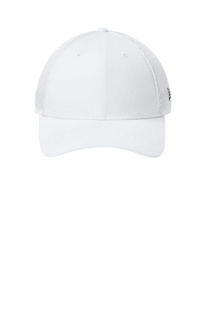 New Era Snapback Contrast Front Mesh Cap. NE204 — Flag White/ White — front